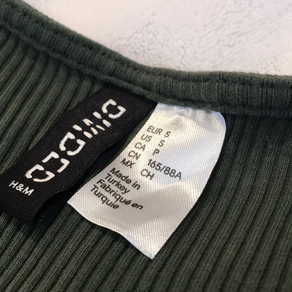 Hunter Green Criss Cross Slim Top - Picture 3 of 3